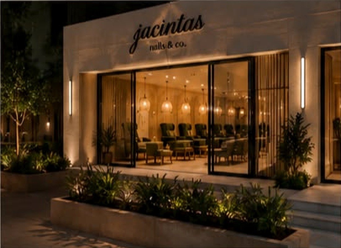 Salón Jacintas iluminado